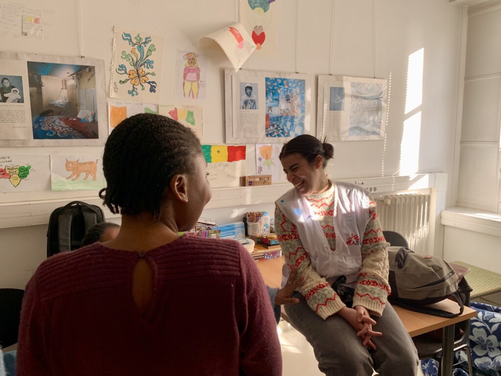 social action action sociale humanitaire humanitarian